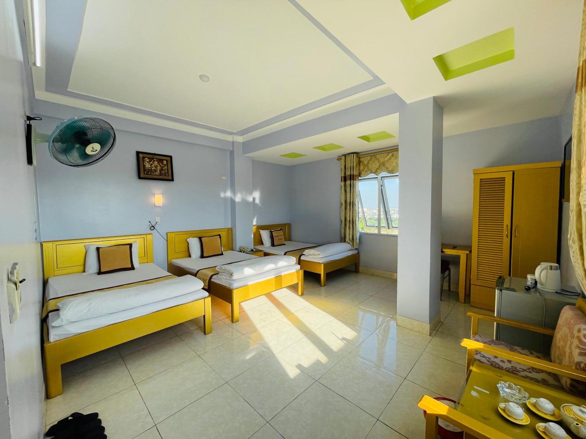 Khach San Ngoc Ly 8 Hotel Thanh Hoa Luaran gambar