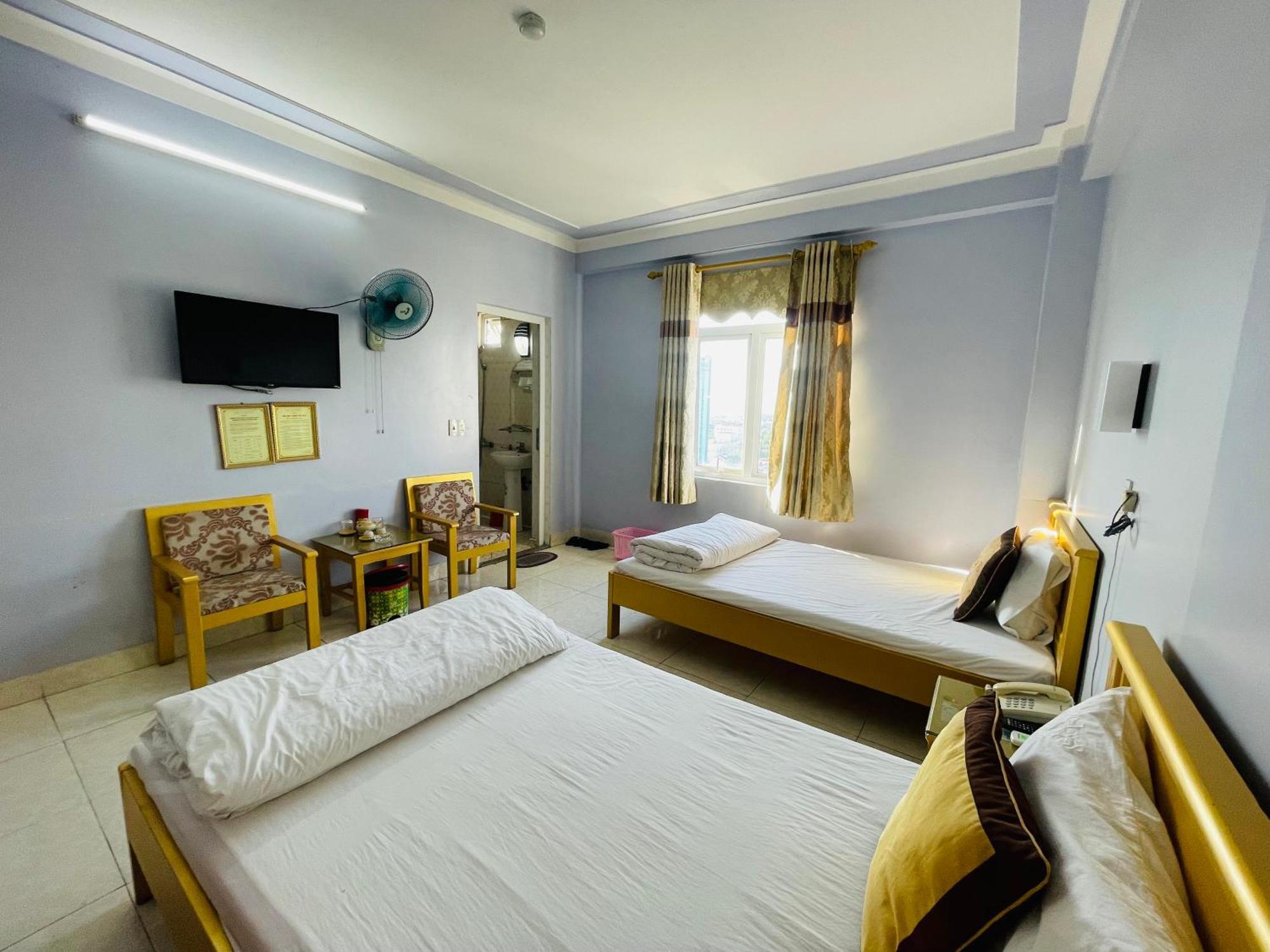 Khach San Ngoc Ly 8 Hotel Thanh Hoa Luaran gambar