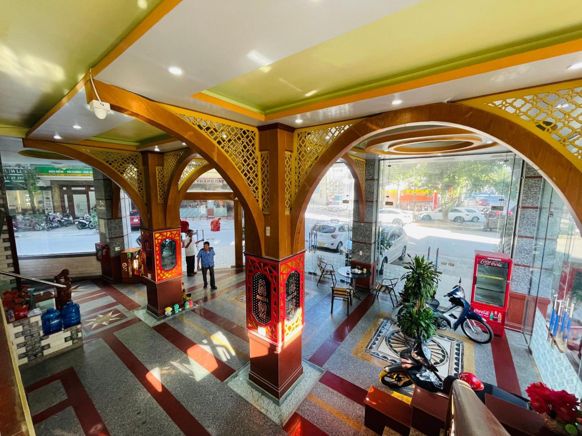 Khach San Ngoc Ly 8 Hotel Thanh Hoa Luaran gambar